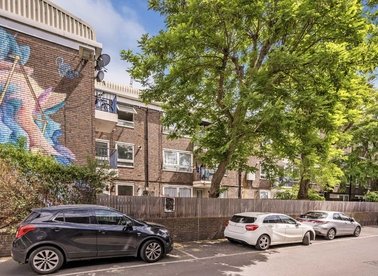 Abbott Road, London, E14