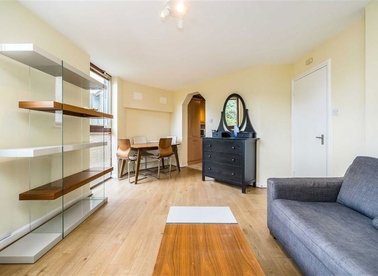 Asher Way, London, E1W
