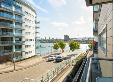 Basin Approach, London, E16