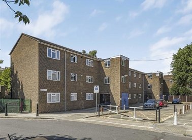 Brierly Gardens, London, E2