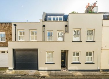 Church Street, Old Isleworth, TW7