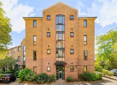 Durward Street, London, E1