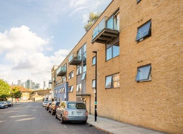 Ferry Street, London, E14