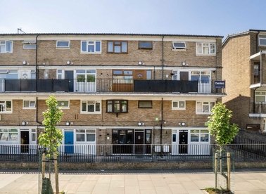 Glengall Grove, London, E14