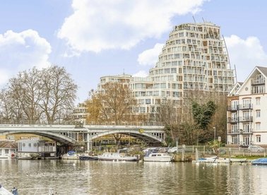 Henry Macaulay Avenue, Kingston Upon Thames, KT2