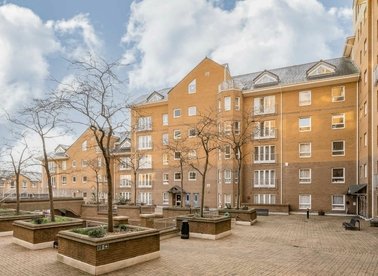 Homer Drive, London, E14