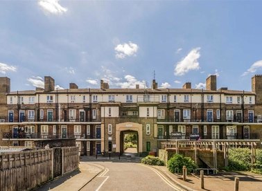 Longfield Estate, London, SE1