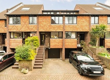 Mallard Place, Strawberry Hill, TW1