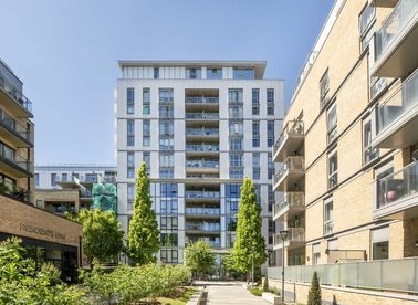 New Festival Avenue, London, E14