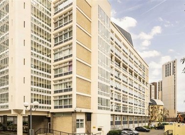 Newington Causeway, London, SE1