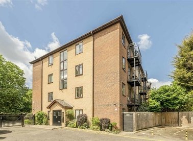Pages Walk, London, SE1