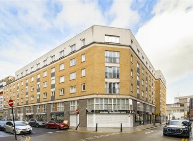 Plumbers Row, London, E1