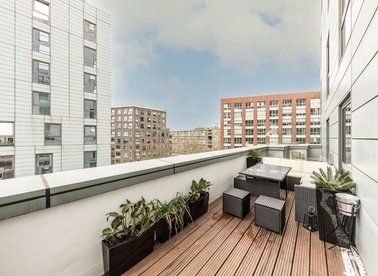 Prestons Road, London, E14