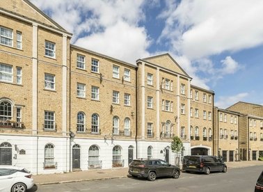Rotherhithe Street, London, SE16
