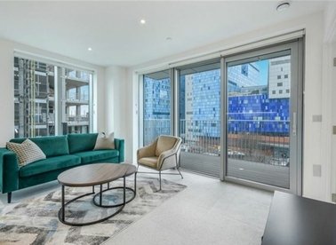 Tapestry Way, London, E1