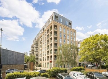 Thomas Road, London, E14