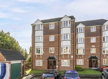 Weald Close, London, SE16