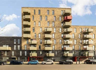 White Horse Lane, London, E1