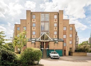Asher Way, London, E1W