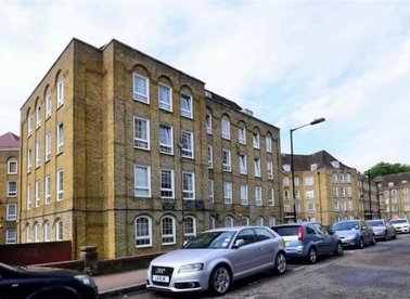 Green Bank, London, E1W