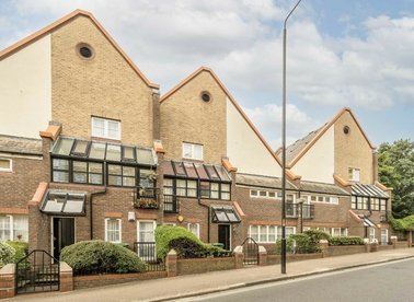 Rotherhithe Street, London, SE16