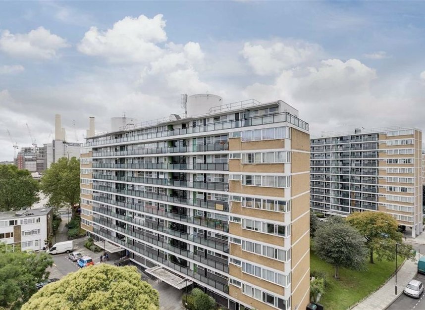 Properties sold in Churchill Gardens - SW1V 3AB view2
