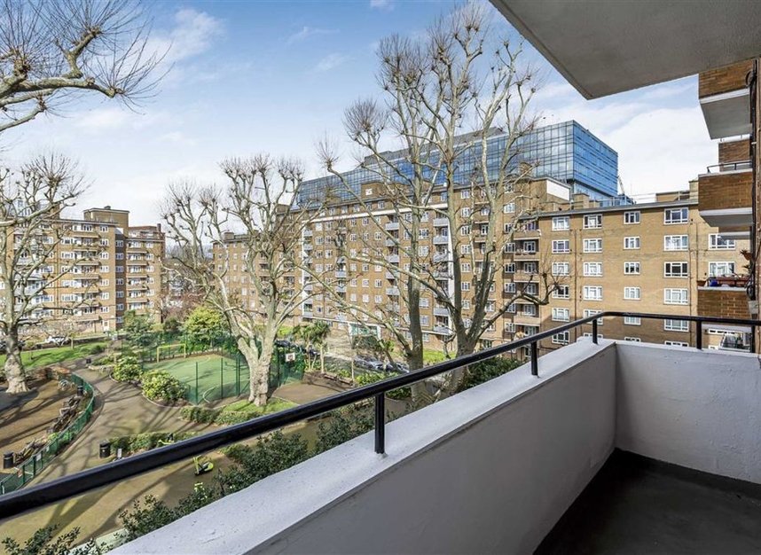 Flat for sale in Nelson Square, London, SE1 Waterview