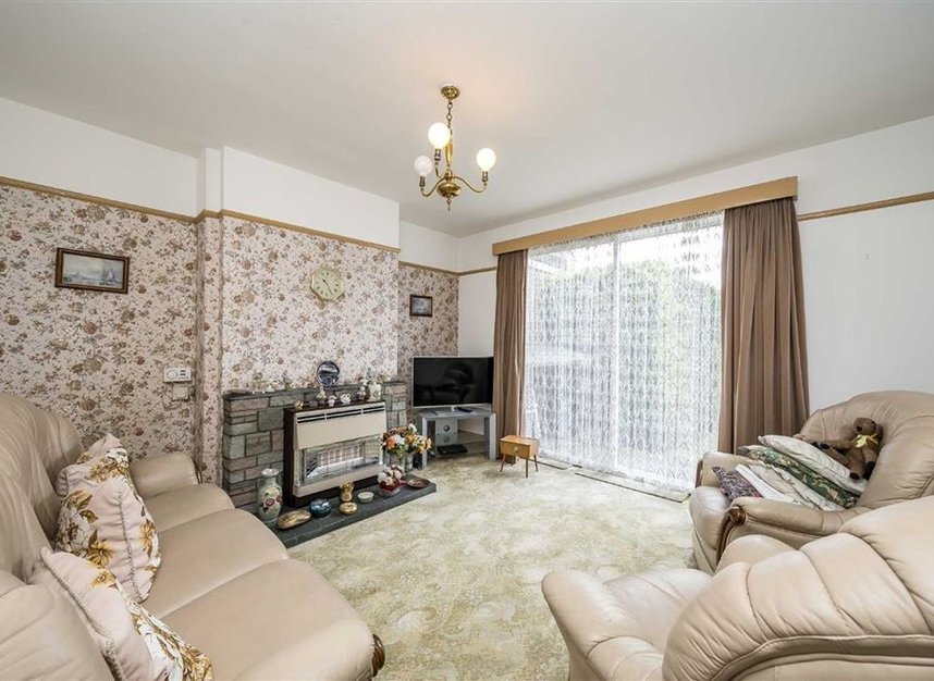 Property for sale in Summer Avenue, East Molesey, KT8 Waterview