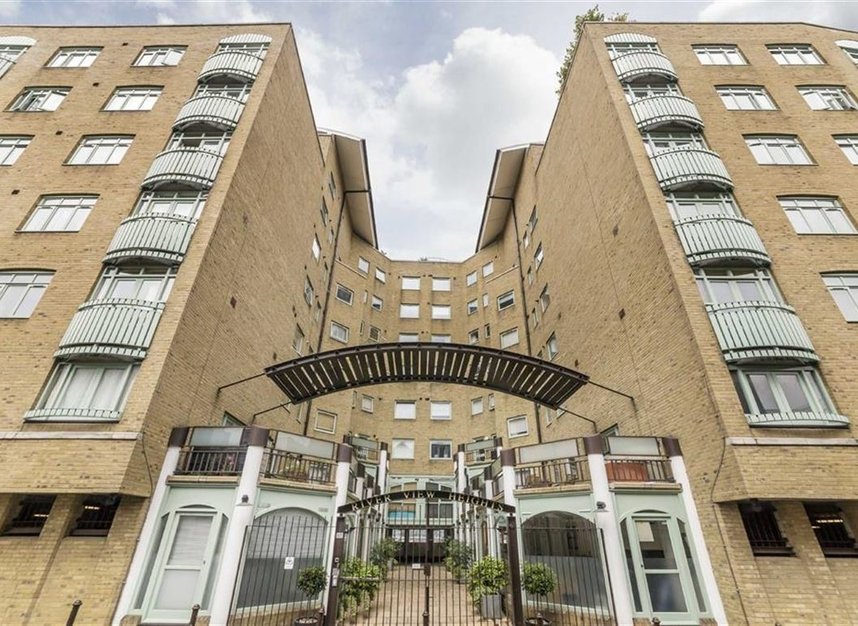 Flat To Rent In Bermondsey Wall West London Se16 Waterview