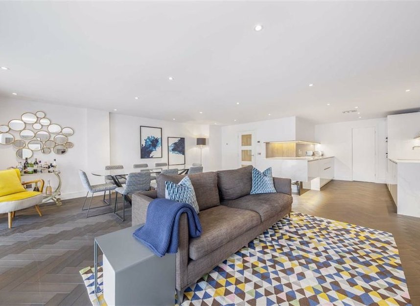 Properties let in Shad Thames - SE1 2LY view3