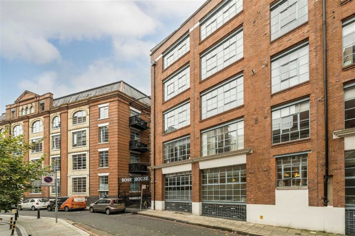 Flat for sale in Boss Street, London, SE1 Waterview
