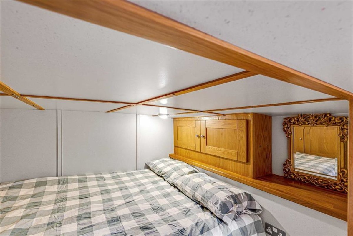 Property for sale in Russell Road, Shepperton, TW17 Waterview