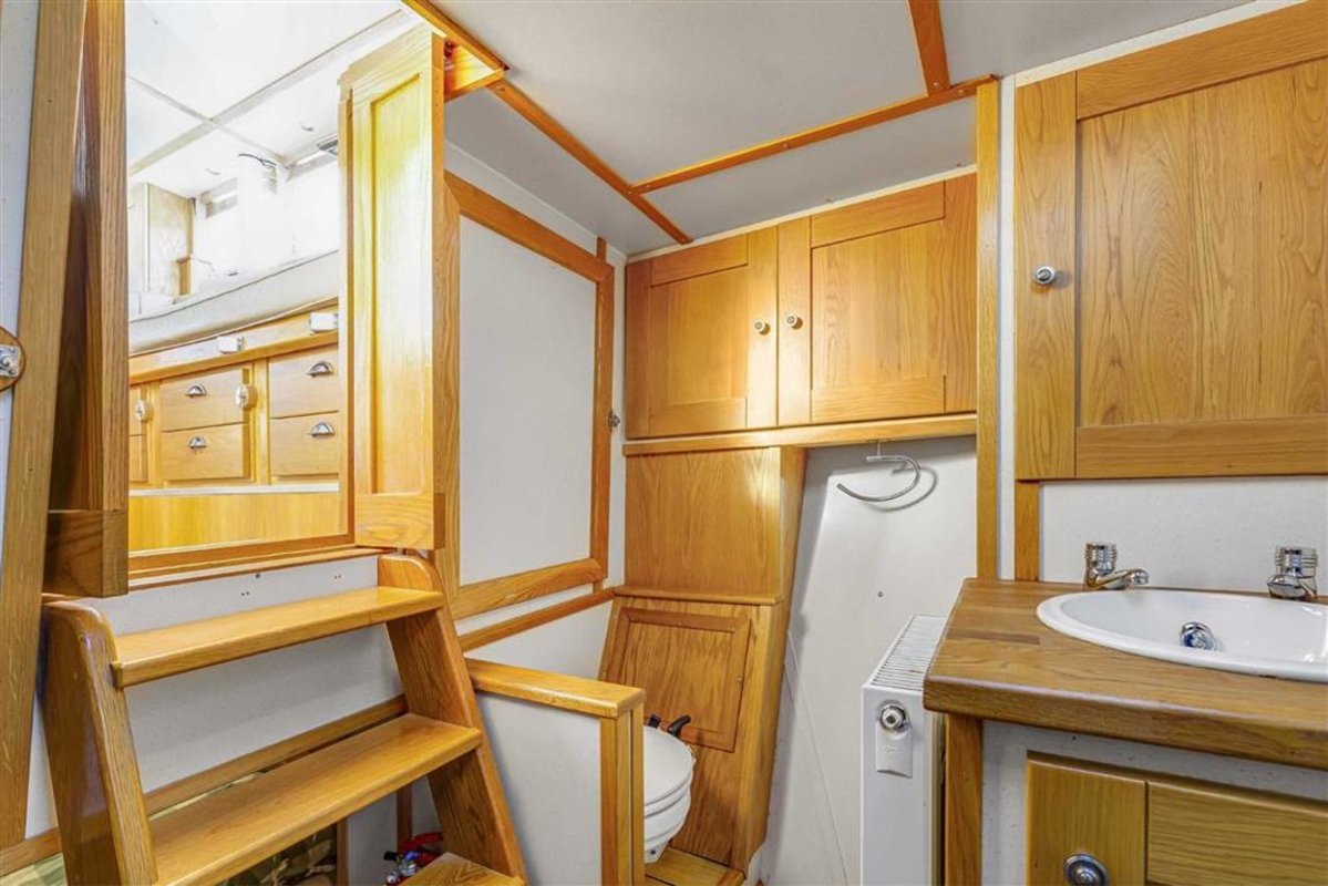 Property for sale in Russell Road, Shepperton, TW17 Waterview